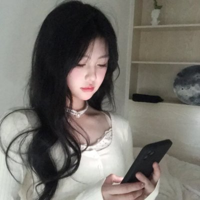 女管家